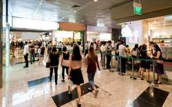 Reddot Traffic (D1), Retail #640252181